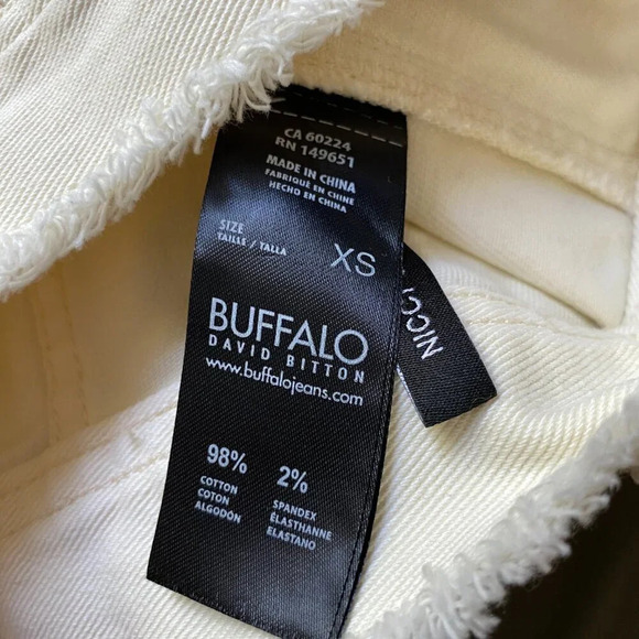 NWT BUFFALO David Bitton Cream Cotton Nicci Distressed Ripped Denim Jacket XS - Picture 14 of 14